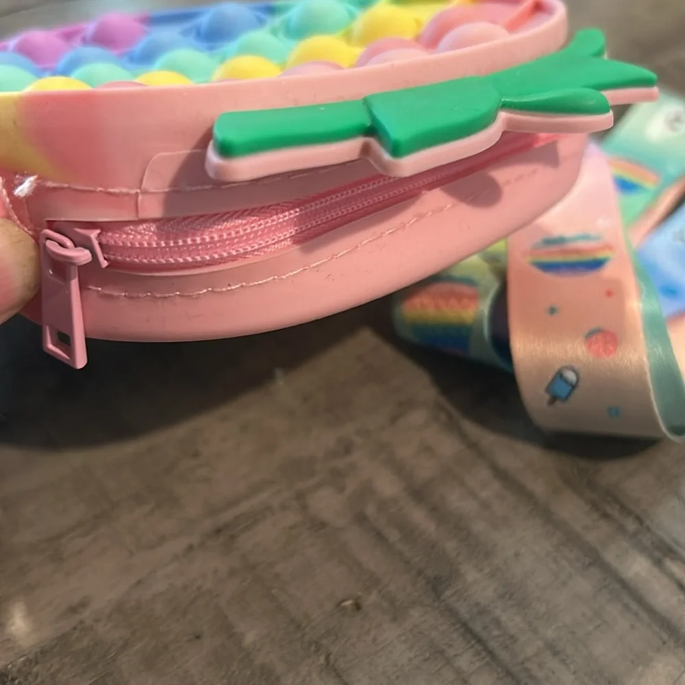 NWOT Pop Fidget Strawberry Purse Zipper Close Adjustable Strap Pastel Accessory